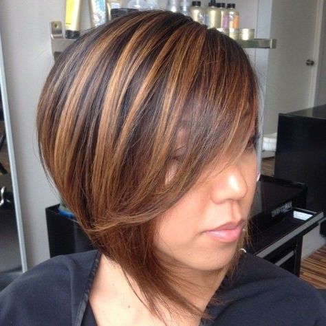 Short Highlighted Haircuts