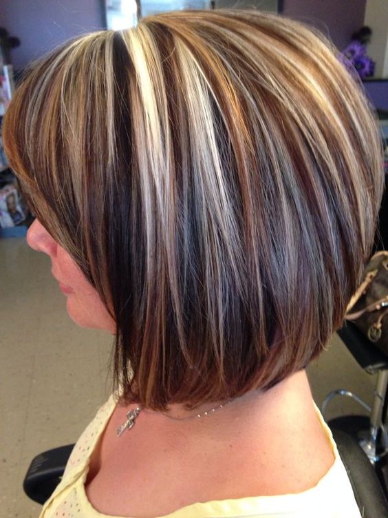Short Highlighted Haircuts