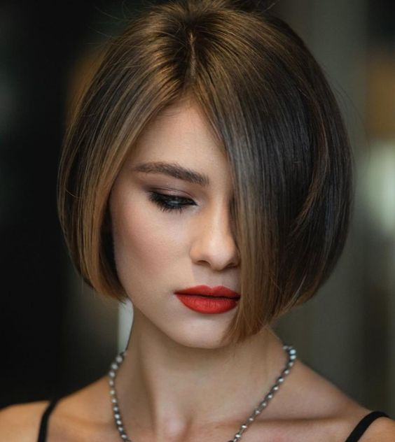 30+ Hottest Bob Haircuts & Hairstyles for 2024 - Page 23 of 38