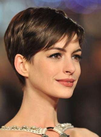trendy short hairstyles, pixie cuts,
