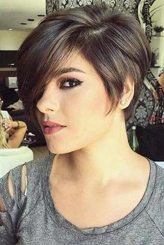 trendy short hairstyles, pixie cuts,