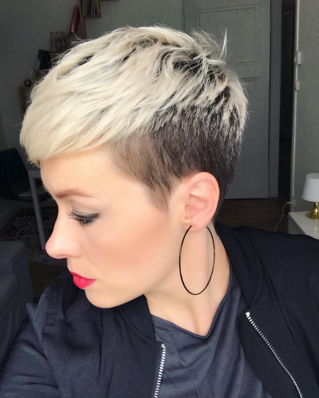 flattering short hairstyles