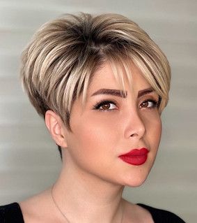 Chic Highlighted Pixie Cuts