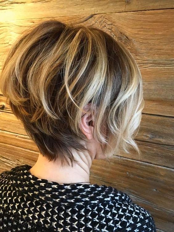 highlighted short cuts for women