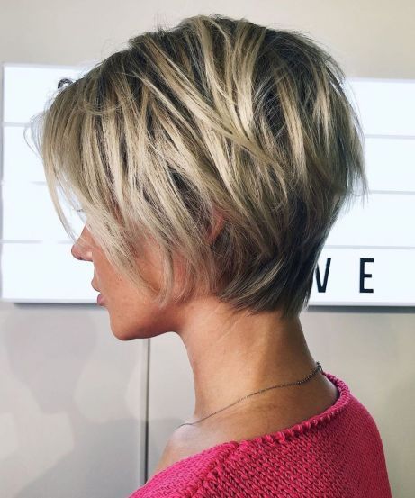 Chic Highlighted Pixie Cuts