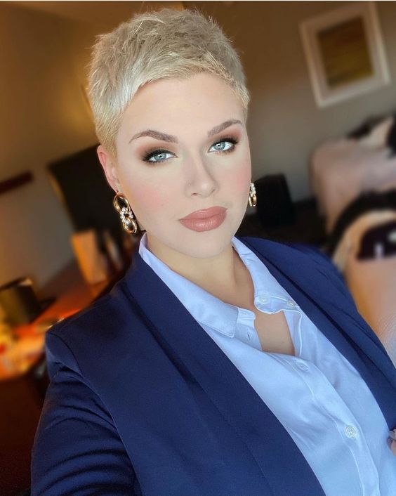 pixie cuts for women