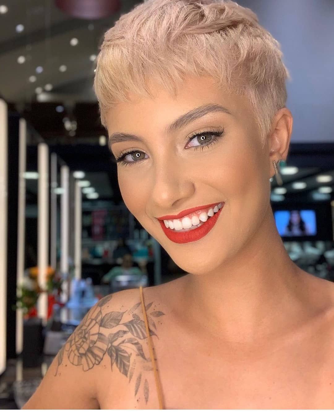 pixie cuts for women