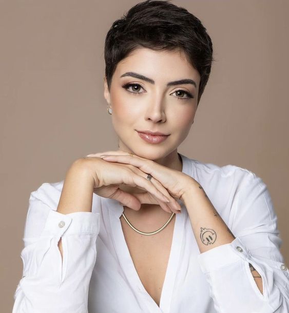 captivating pixie cuts