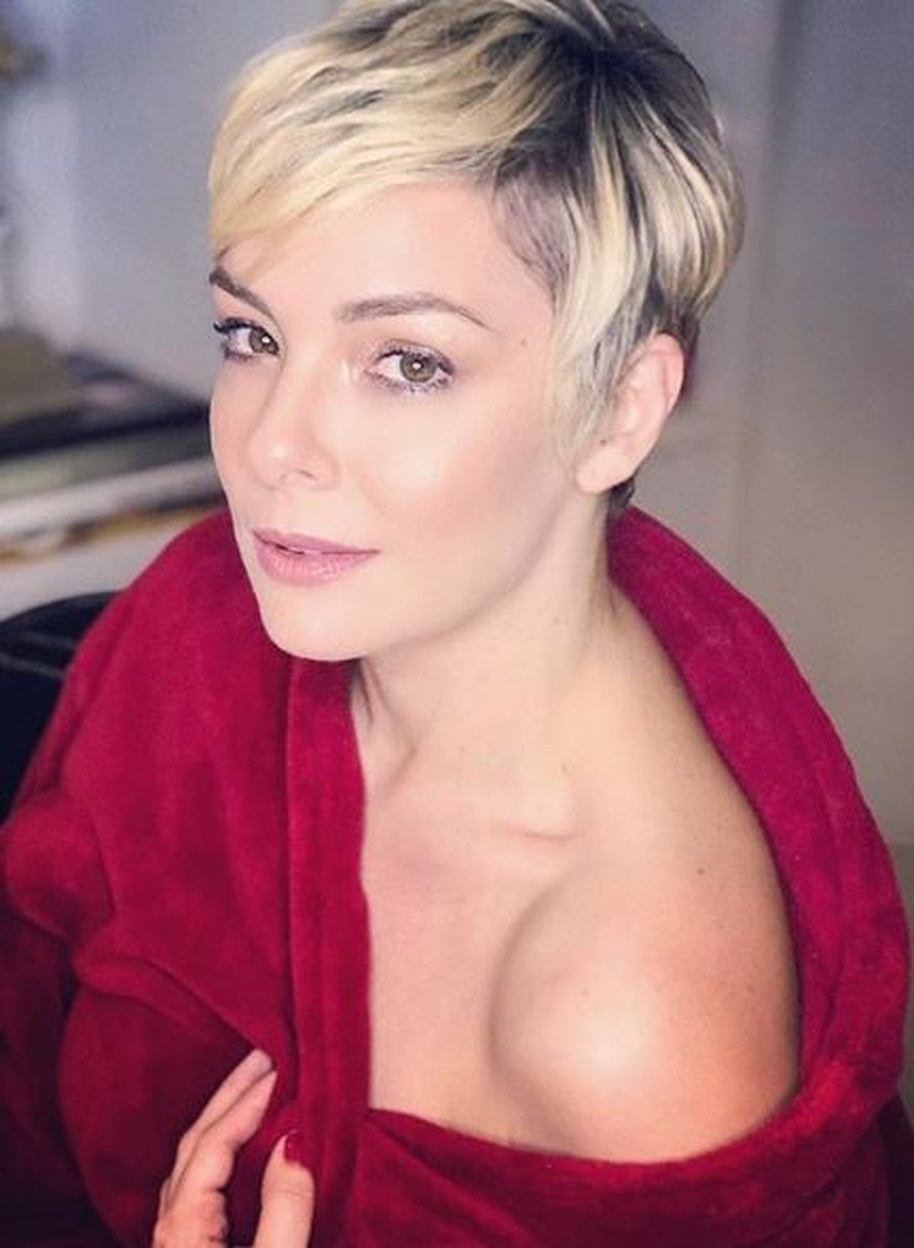 chic pixie cuts