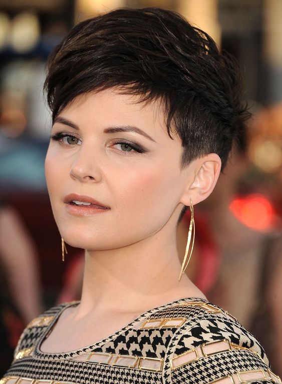 chic pixie hairstyles