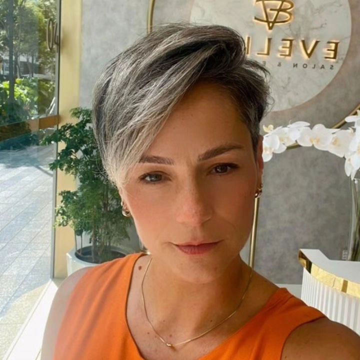 highlighted pixie cuts